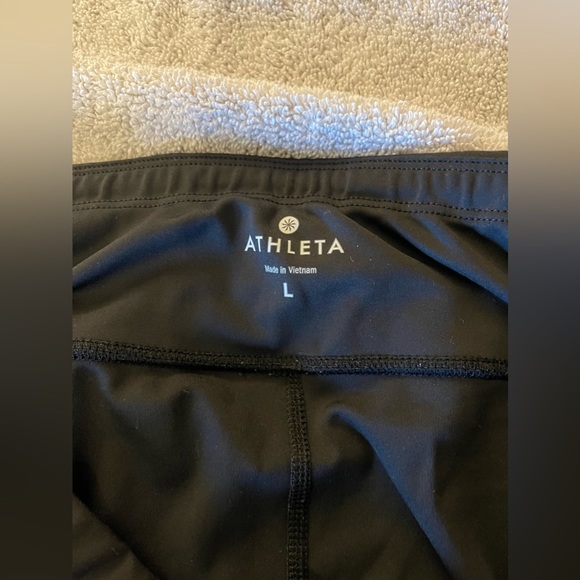 Set of 5 Athleta Leggings! - Picture 9 of 13